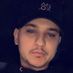 Meet your Posher, Nicko